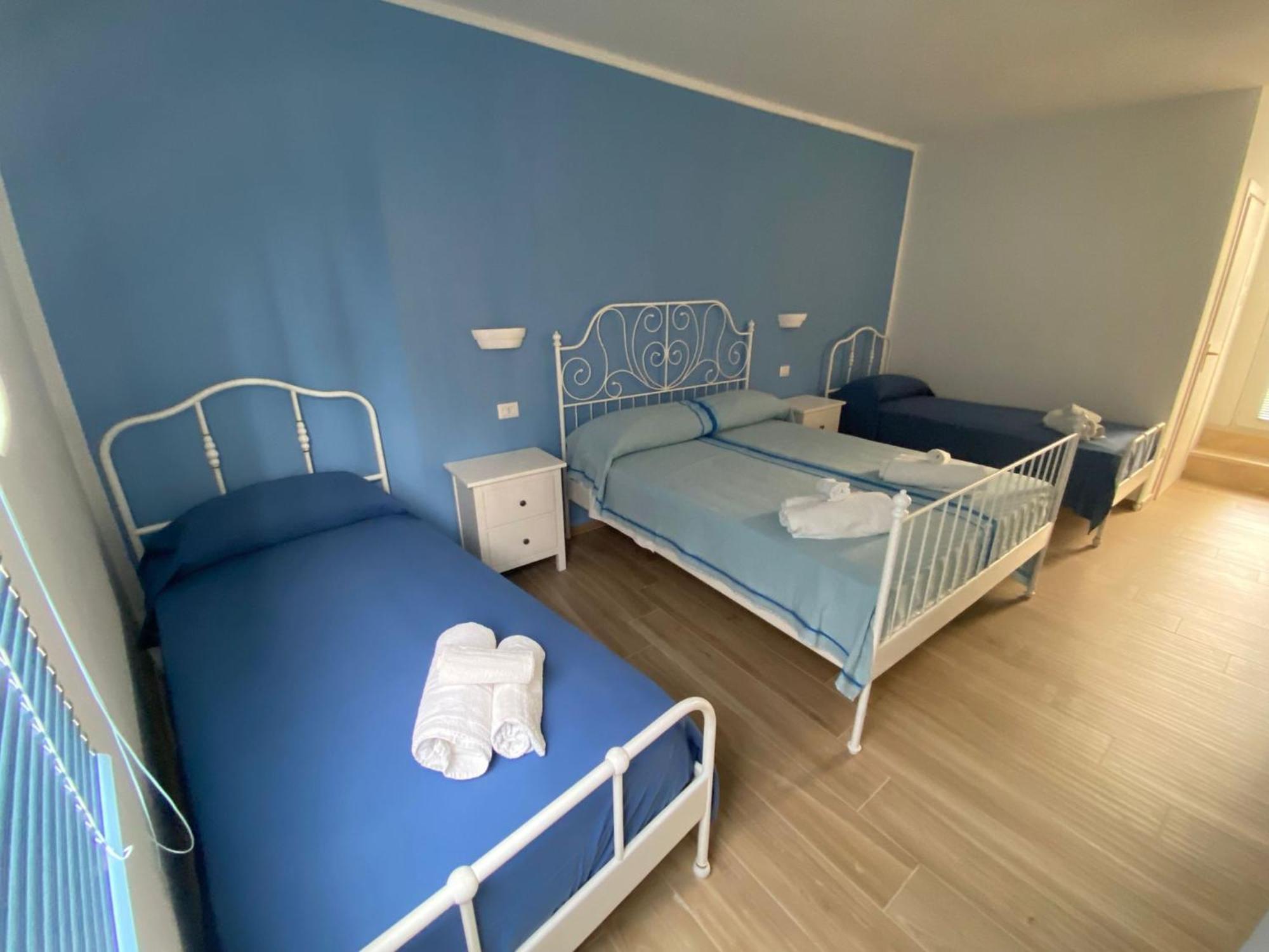 Antico Palazzo Spinola Bed & Breakfast Gallipoli Exterior foto