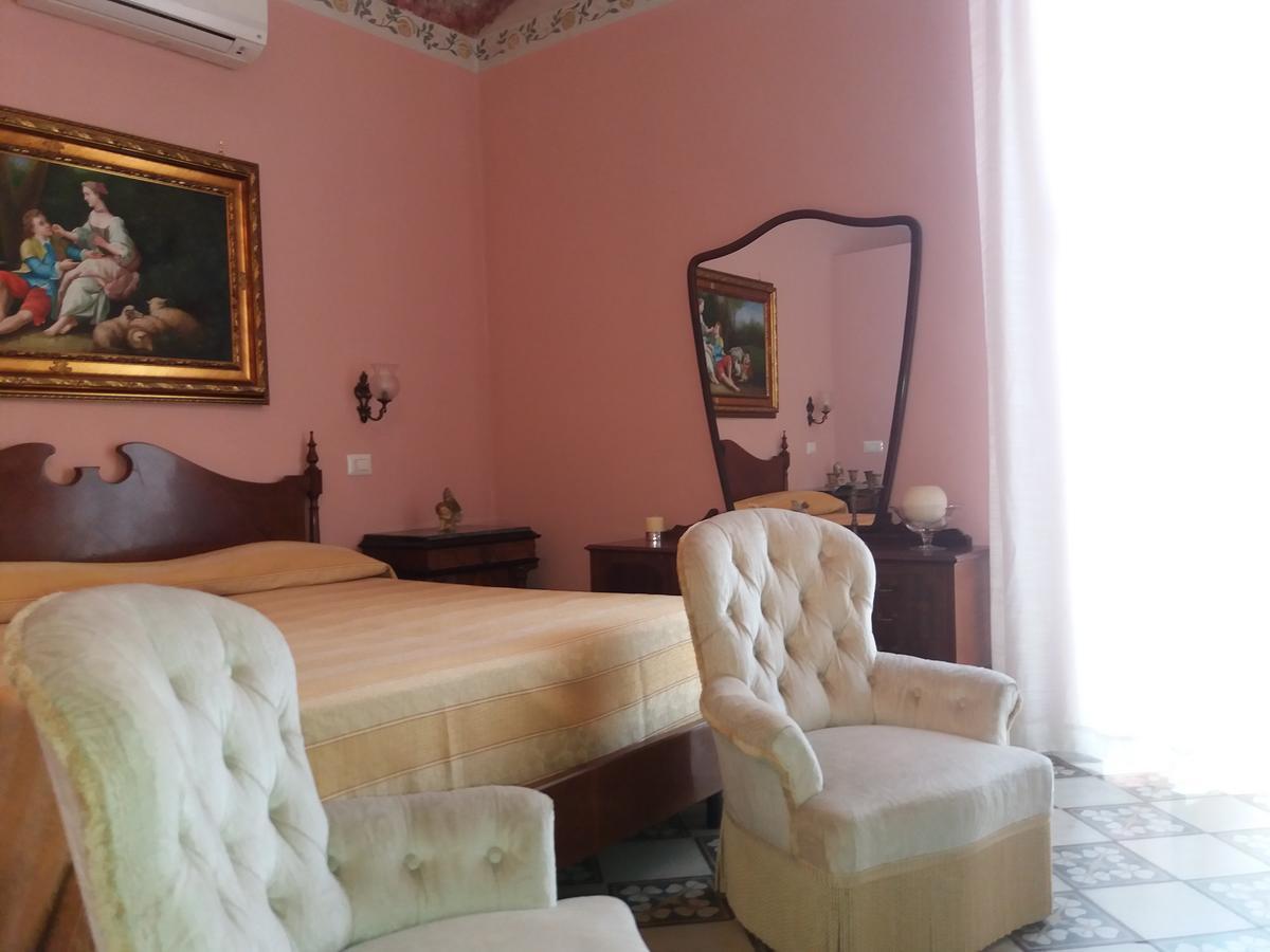 Antico Palazzo Spinola Bed & Breakfast Gallipoli Exterior foto