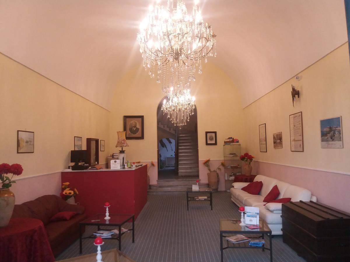 Antico Palazzo Spinola Bed & Breakfast Gallipoli Exterior foto