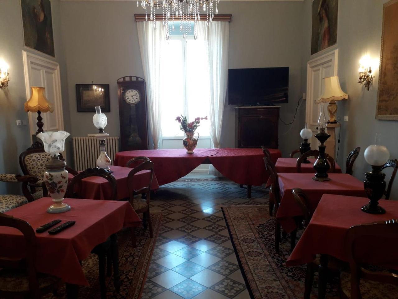 Antico Palazzo Spinola Bed & Breakfast Gallipoli Exterior foto