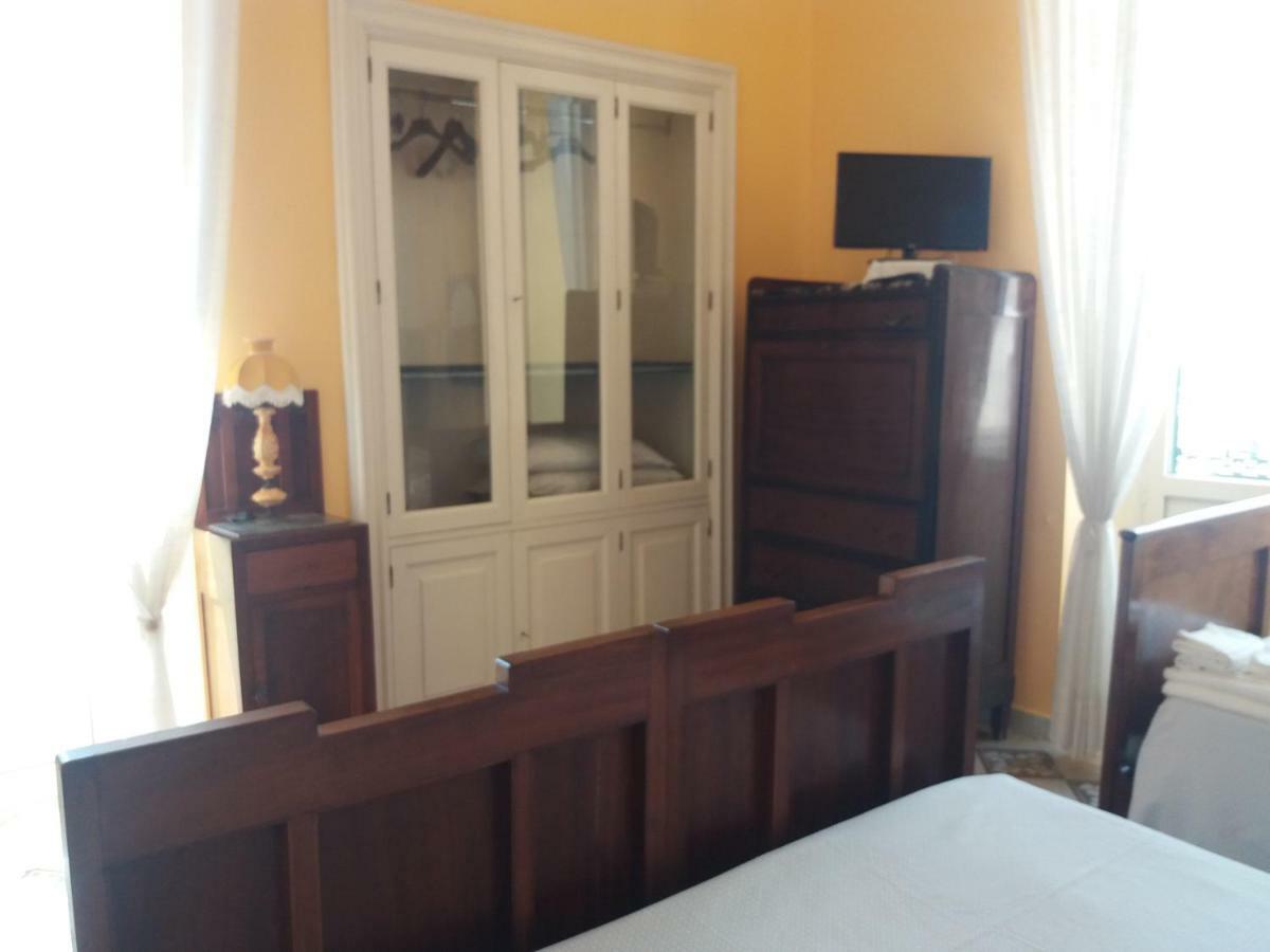 Antico Palazzo Spinola Bed & Breakfast Gallipoli Exterior foto