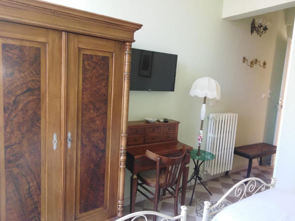 Antico Palazzo Spinola Bed & Breakfast Gallipoli Exterior foto