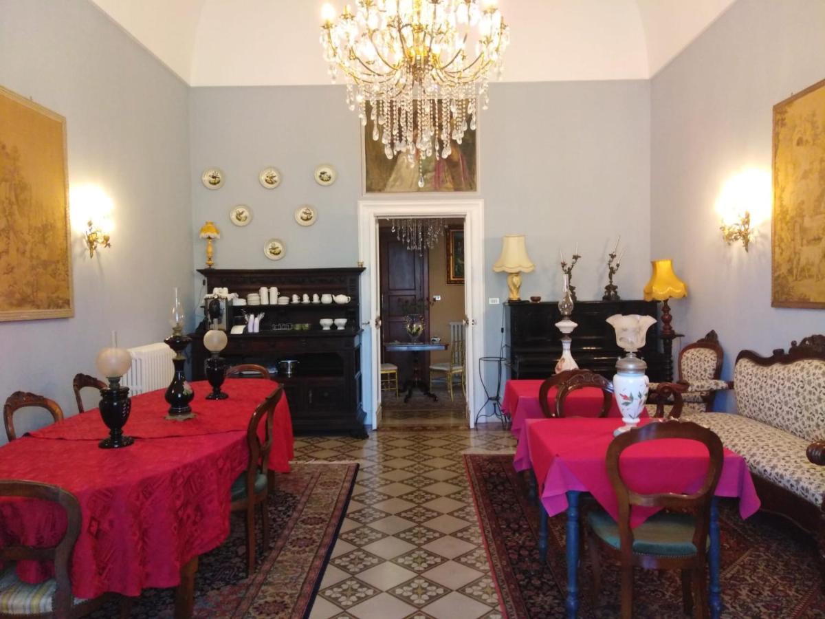 Antico Palazzo Spinola Bed & Breakfast Gallipoli Exterior foto